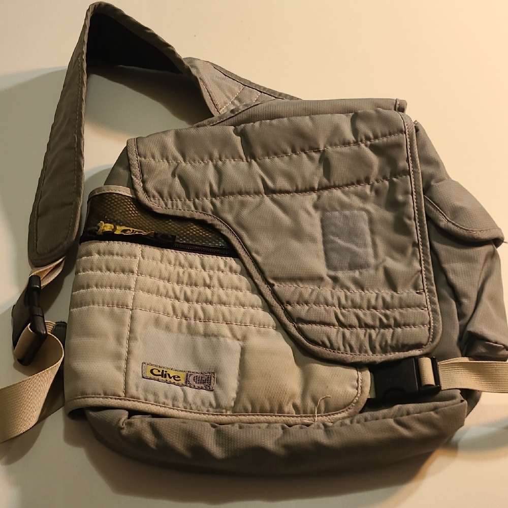 Clive Backpack One Shoulder